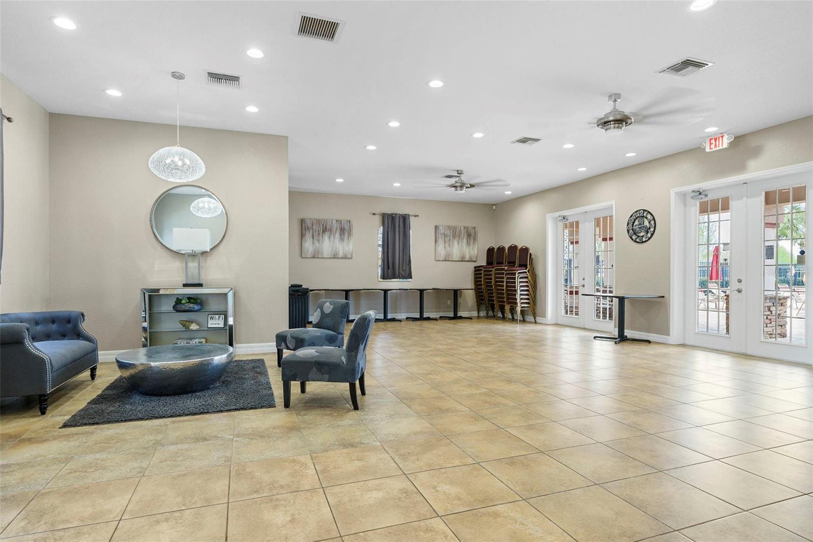 SPRING RIDGE - Residential