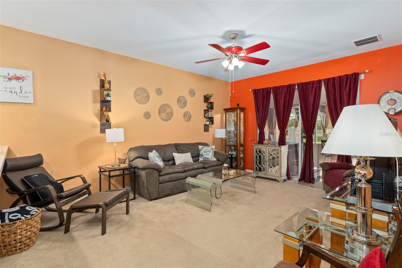 SPRING RIDGE - Residential