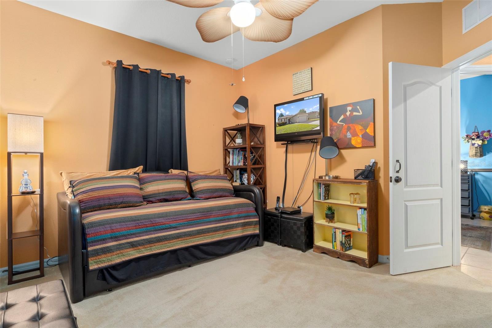 SPRING RIDGE - Residential