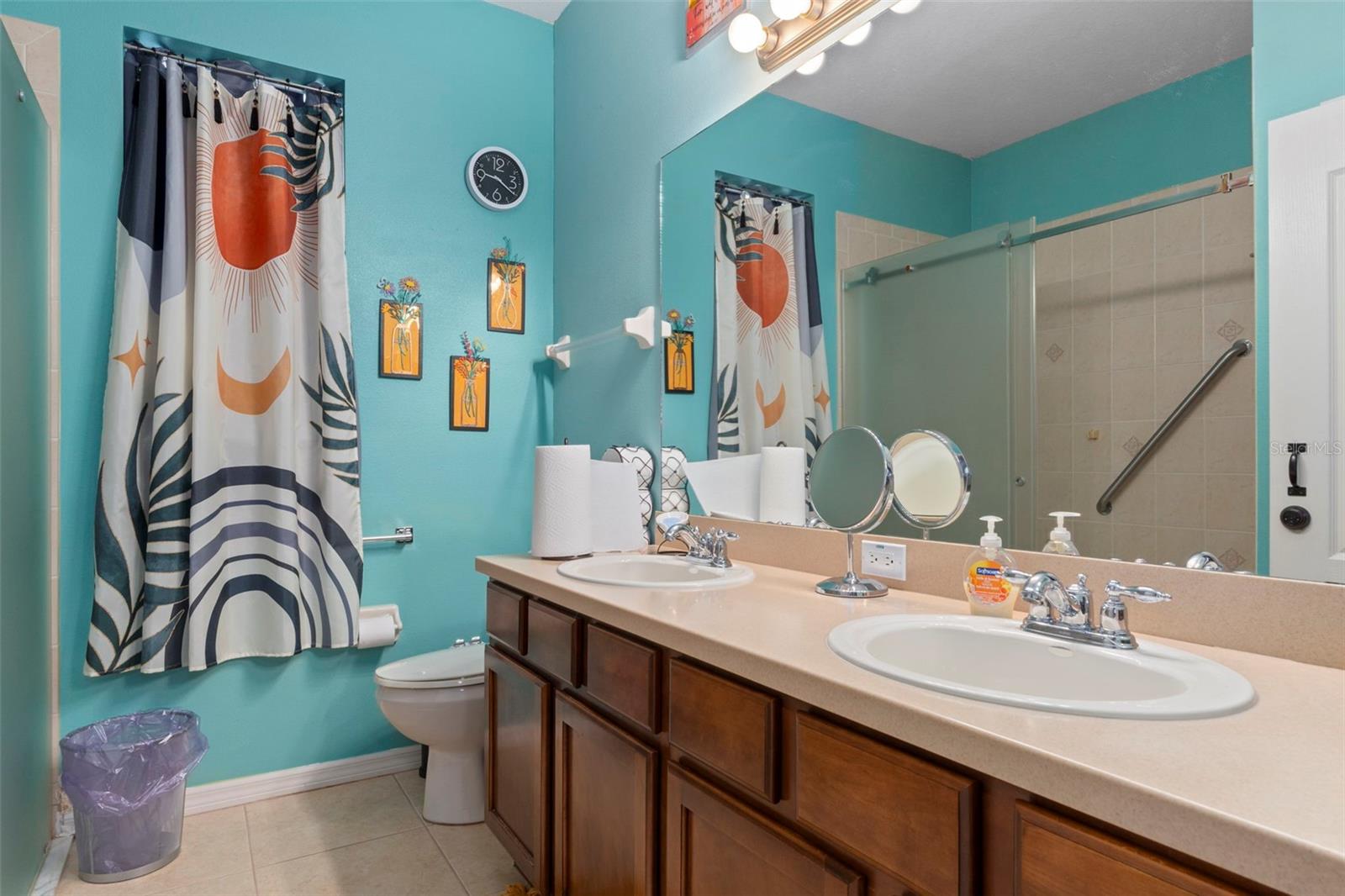 SPRING RIDGE - Residential