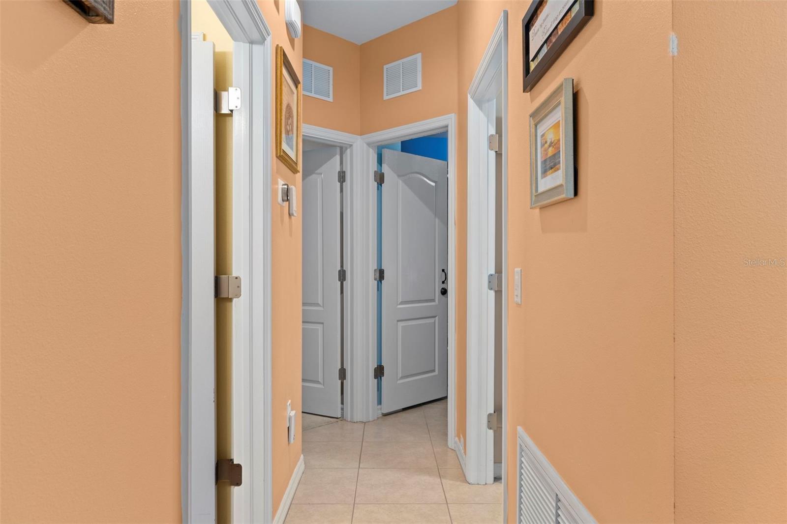 SPRING RIDGE - Residential