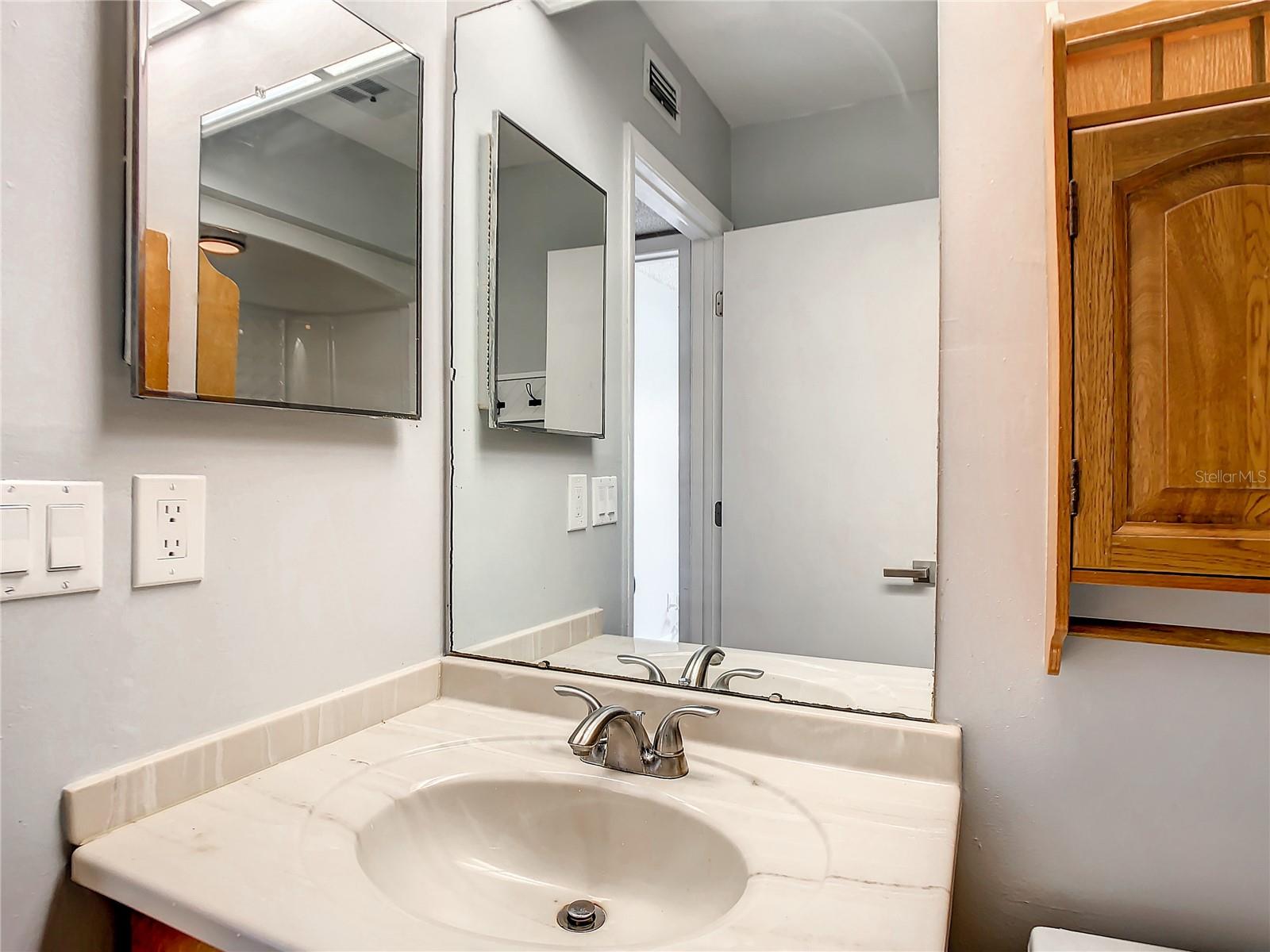 ROSETREE VILLAGE - Residential