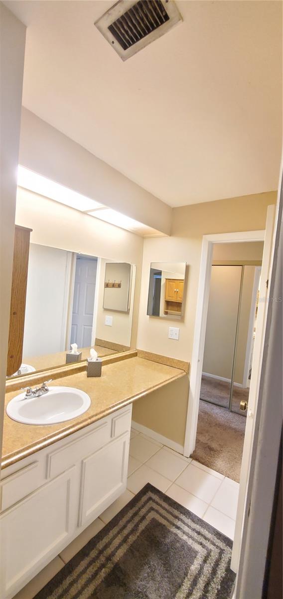 ROSETREE VILLAGE - Residential