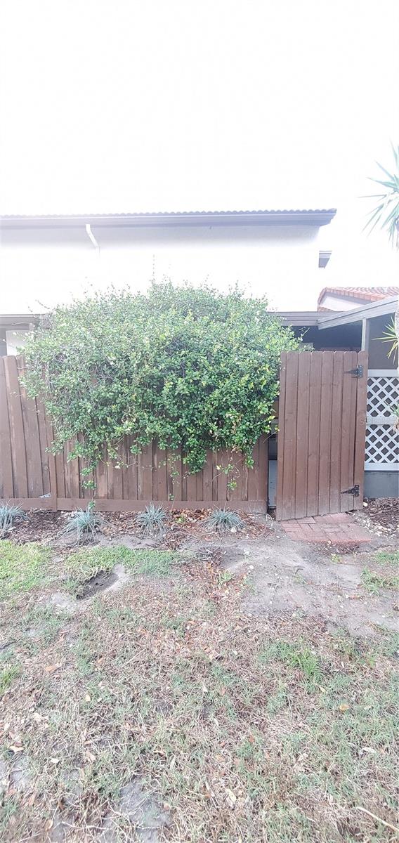 ROSETREE VILLAGE - Residential