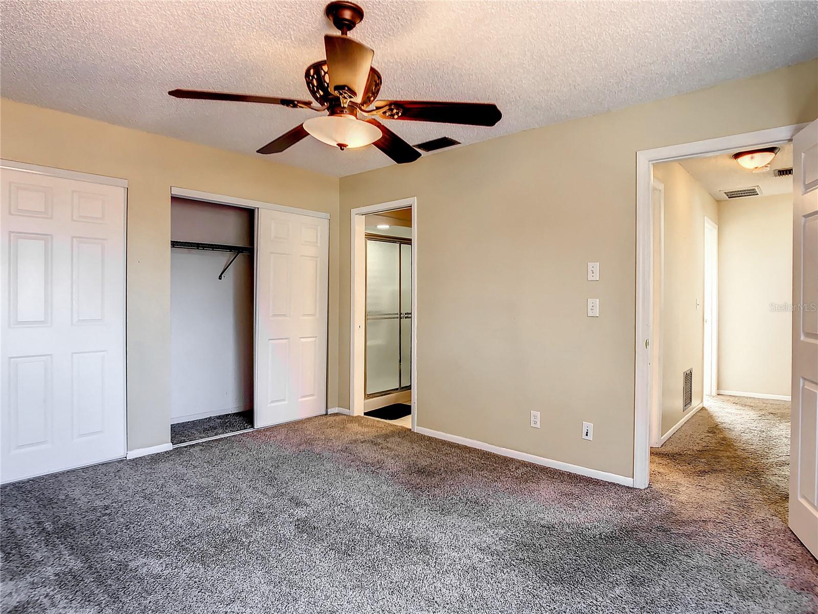 ROSETREE VILLAGE - Residential