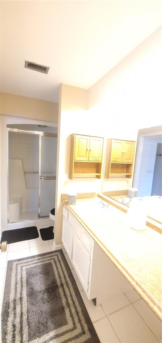 ROSETREE VILLAGE - Residential