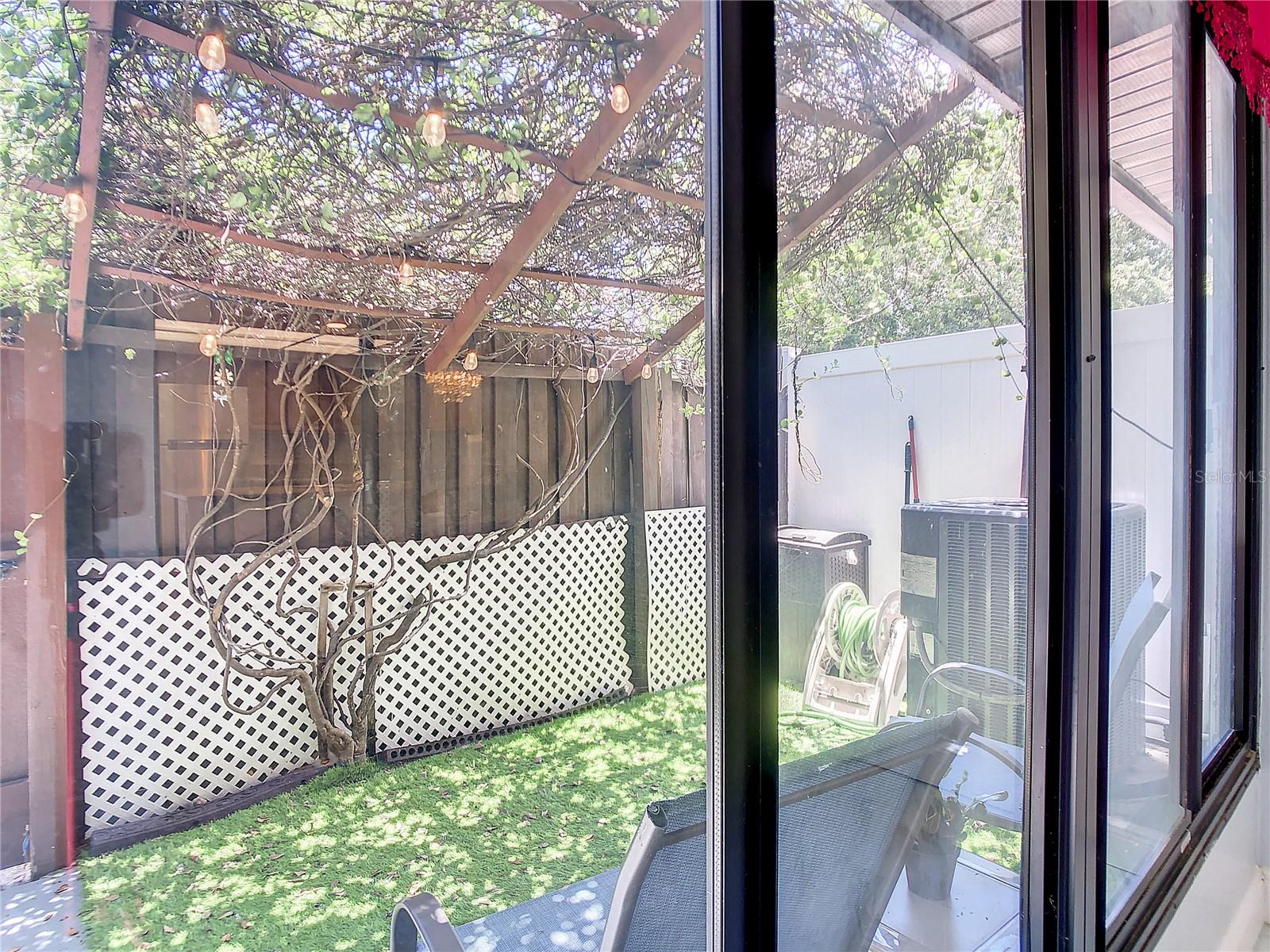 ROSETREE VILLAGE - Residential