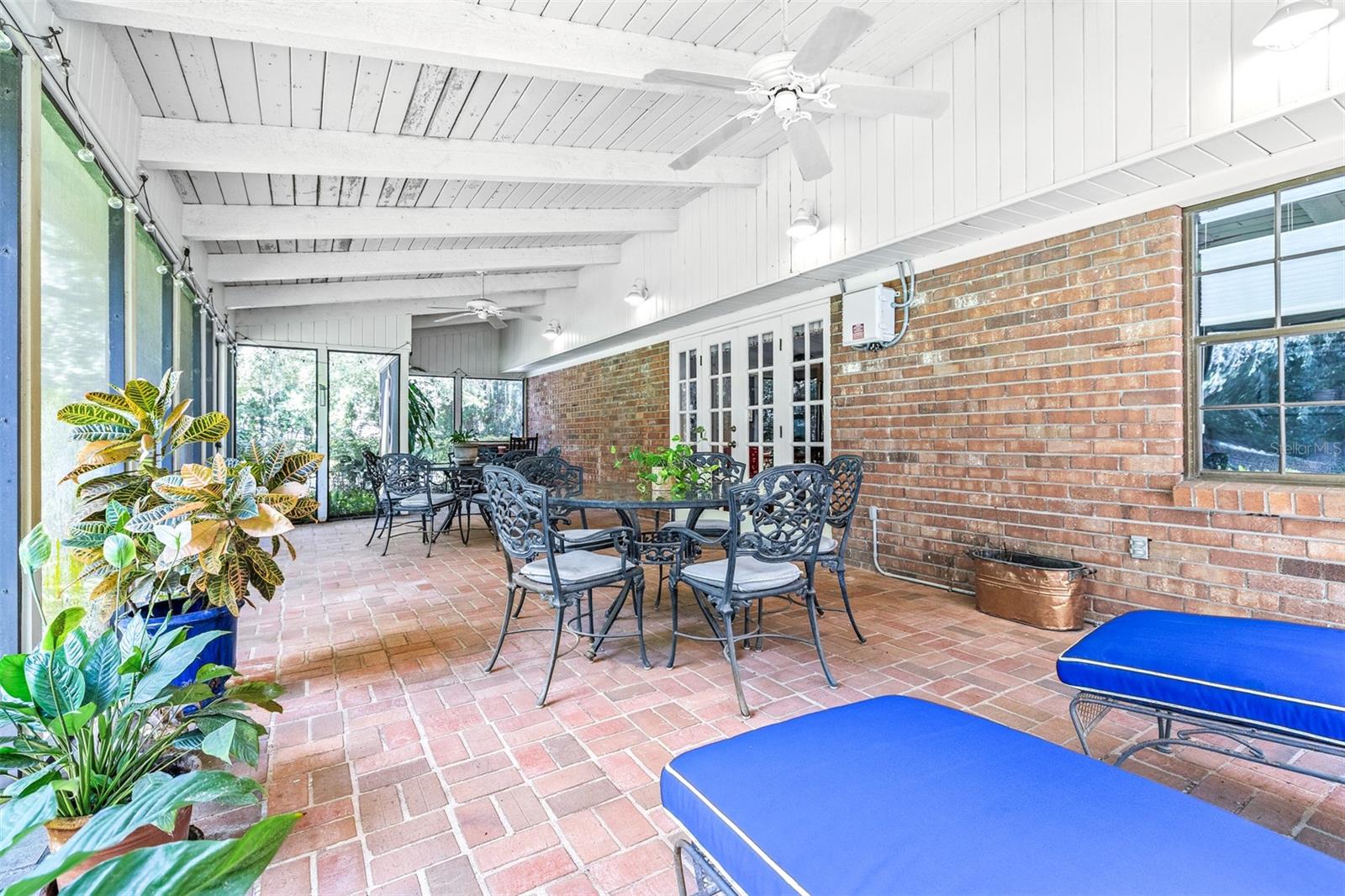 LAKE WALES HEIGHTS - Residential