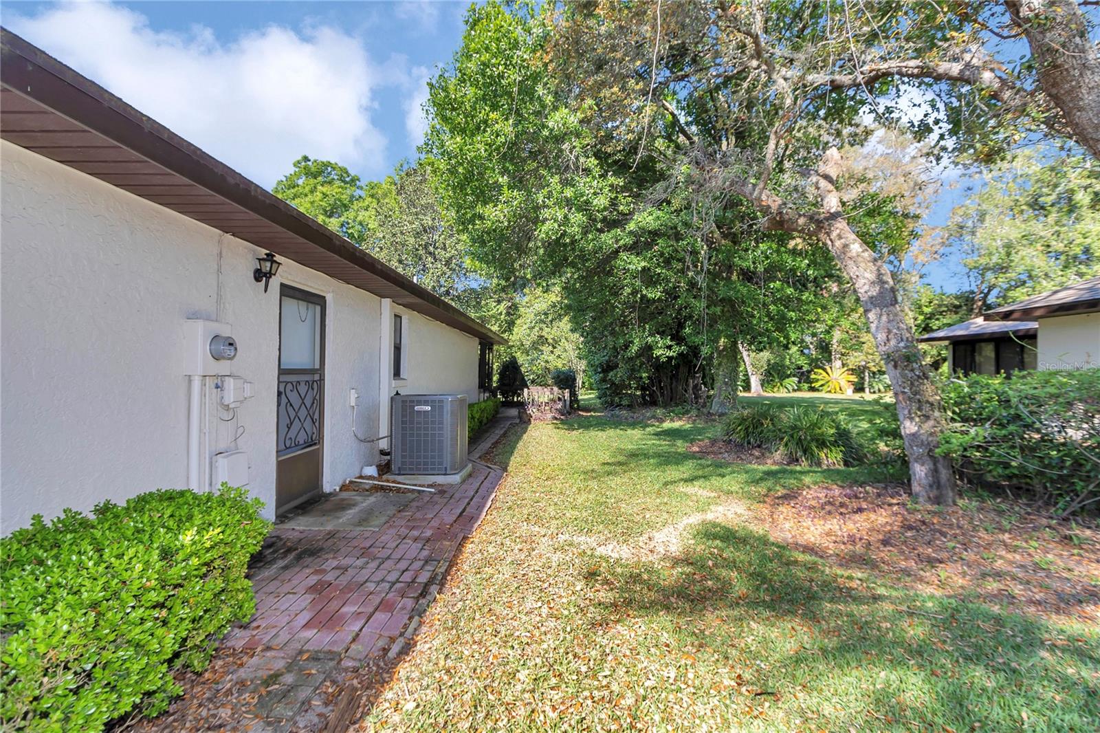 MAJESTIC OAKS - Residential