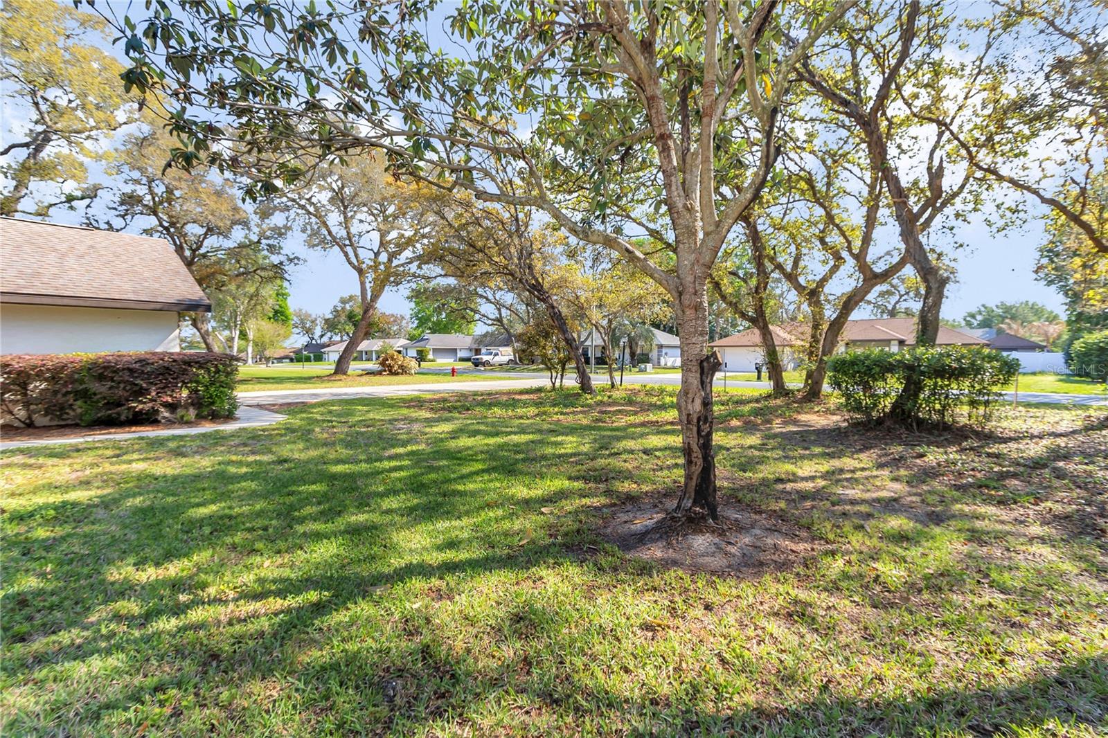 MAJESTIC OAKS - Residential