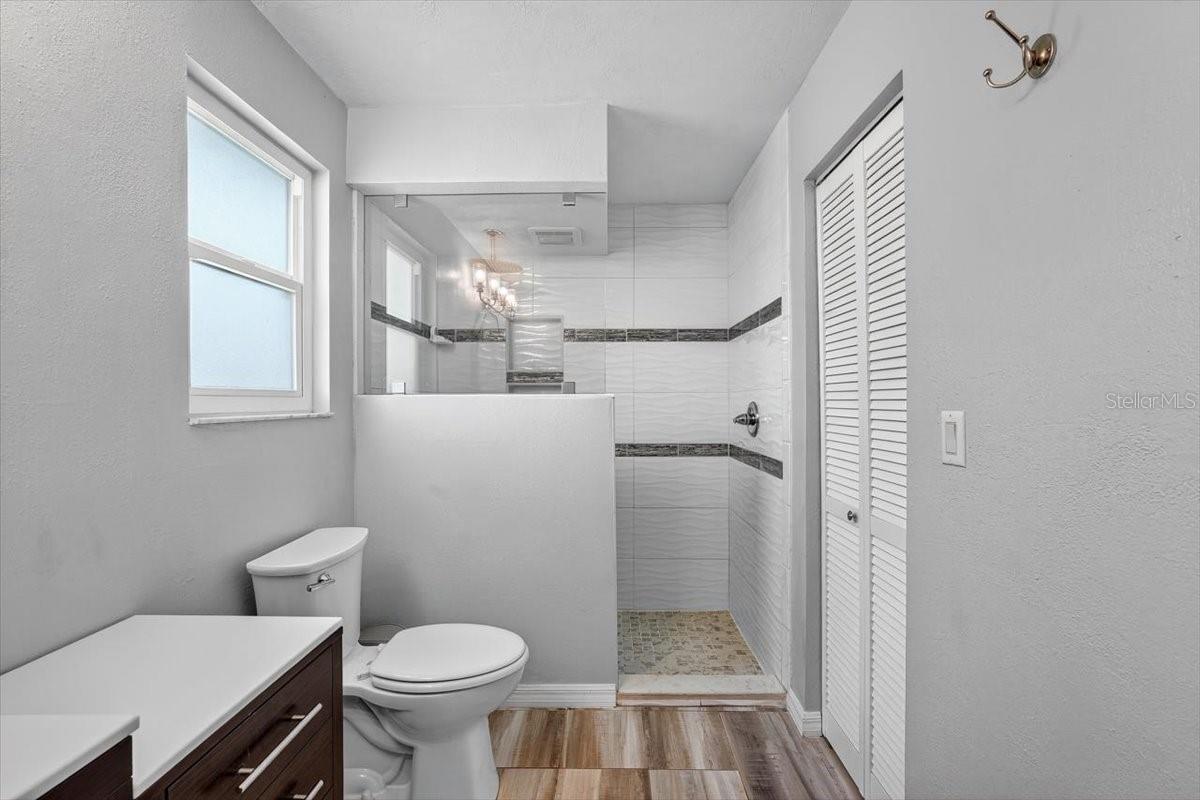 OAK FOREST PH 01-05 - Residential