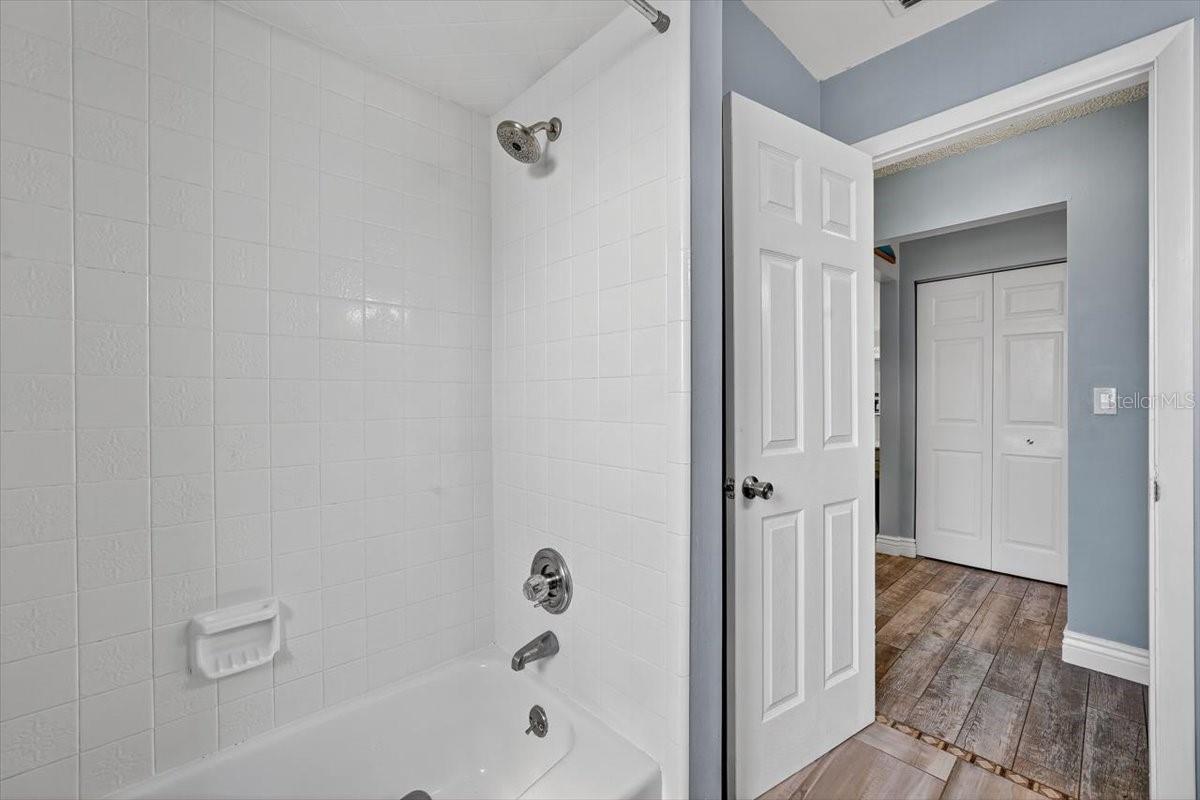 OAK FOREST PH 01-05 - Residential