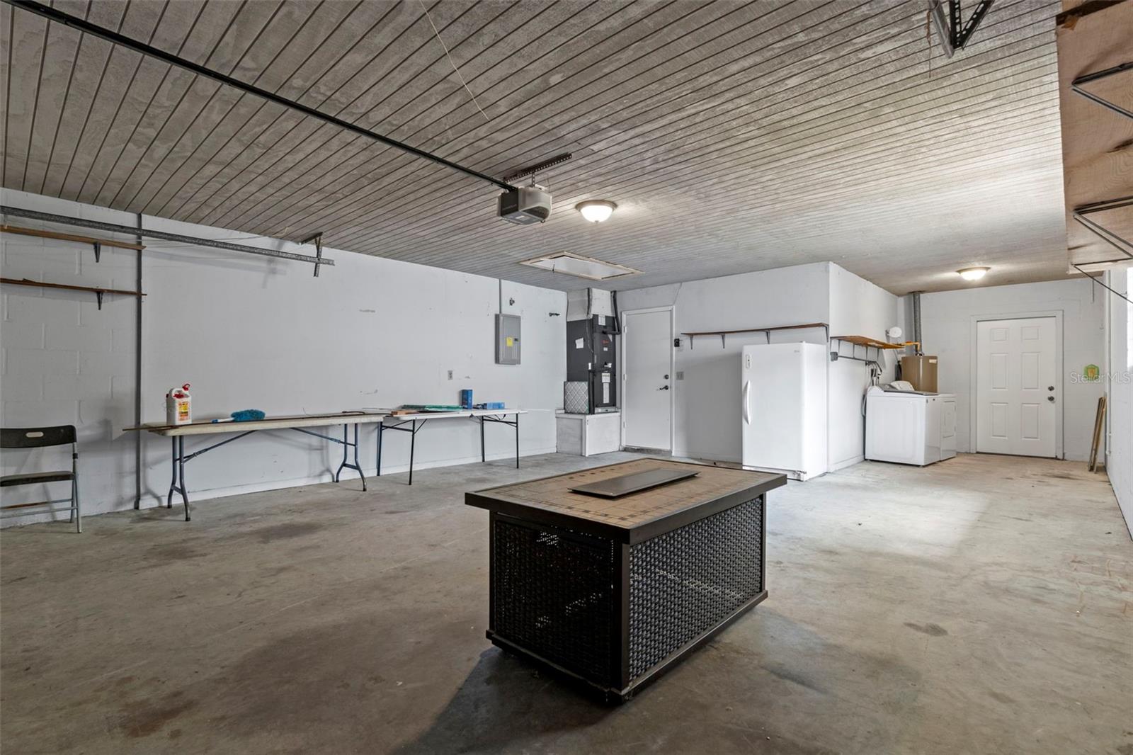 CITRUS SPGS UNIT 04 - Residential
