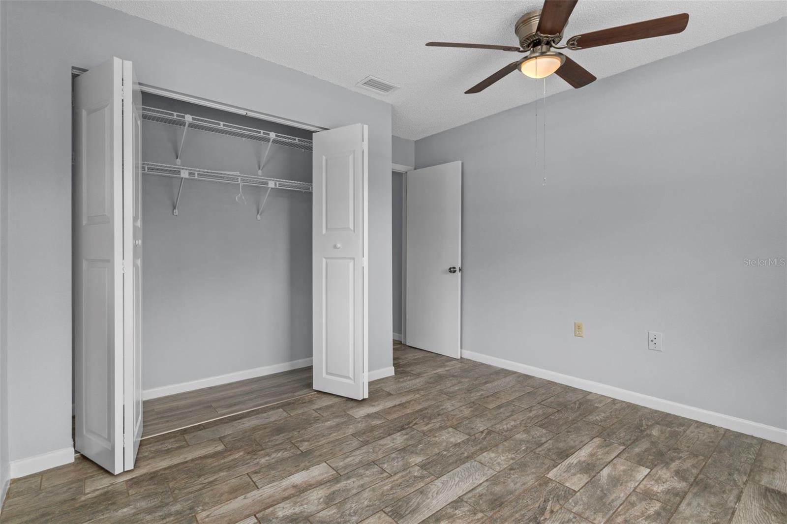 CITRUS SPGS UNIT 04 - Residential