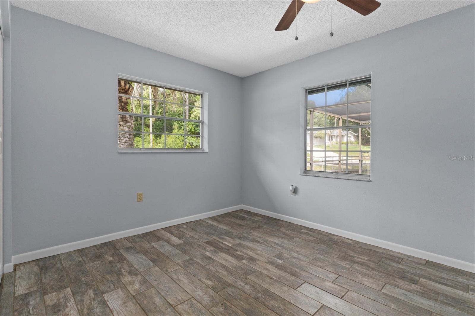 CITRUS SPGS UNIT 04 - Residential