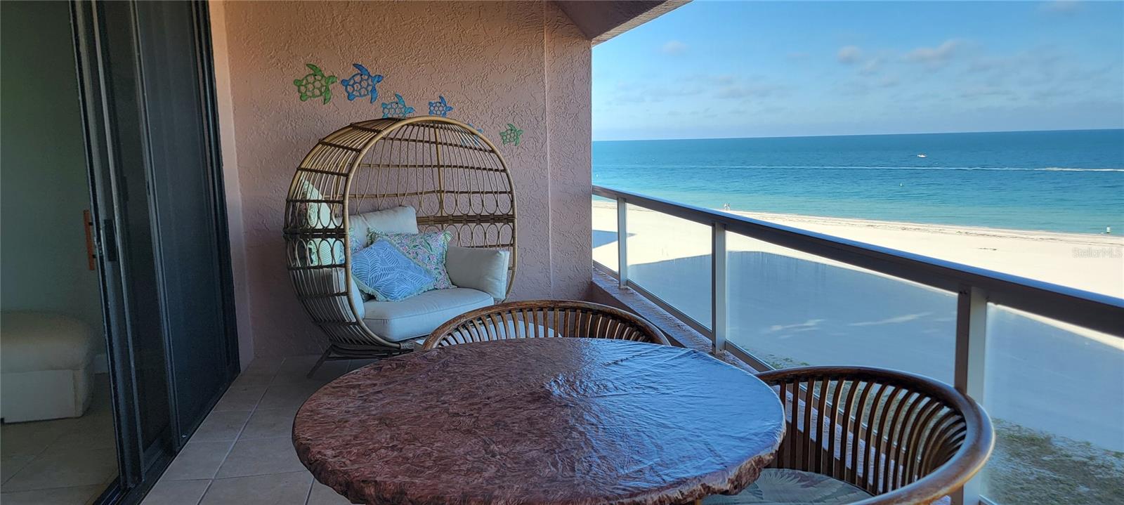 CRESCENT BEACH CLUB TWO CONDO - Residential