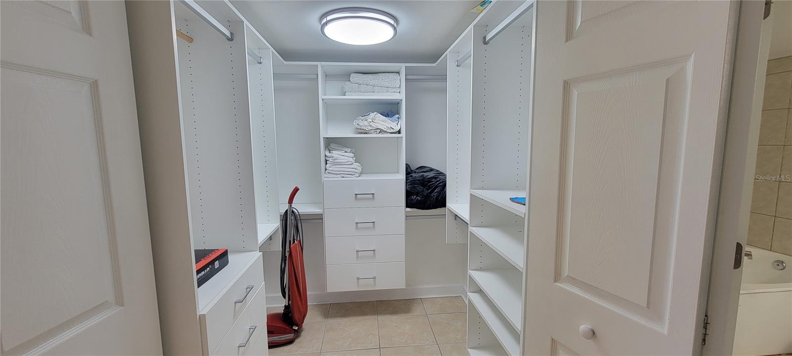 CRESCENT BEACH CLUB TWO CONDO - Residential