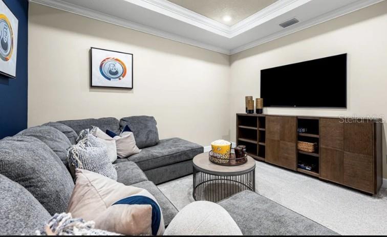 VICTORIA LAKES - Residential