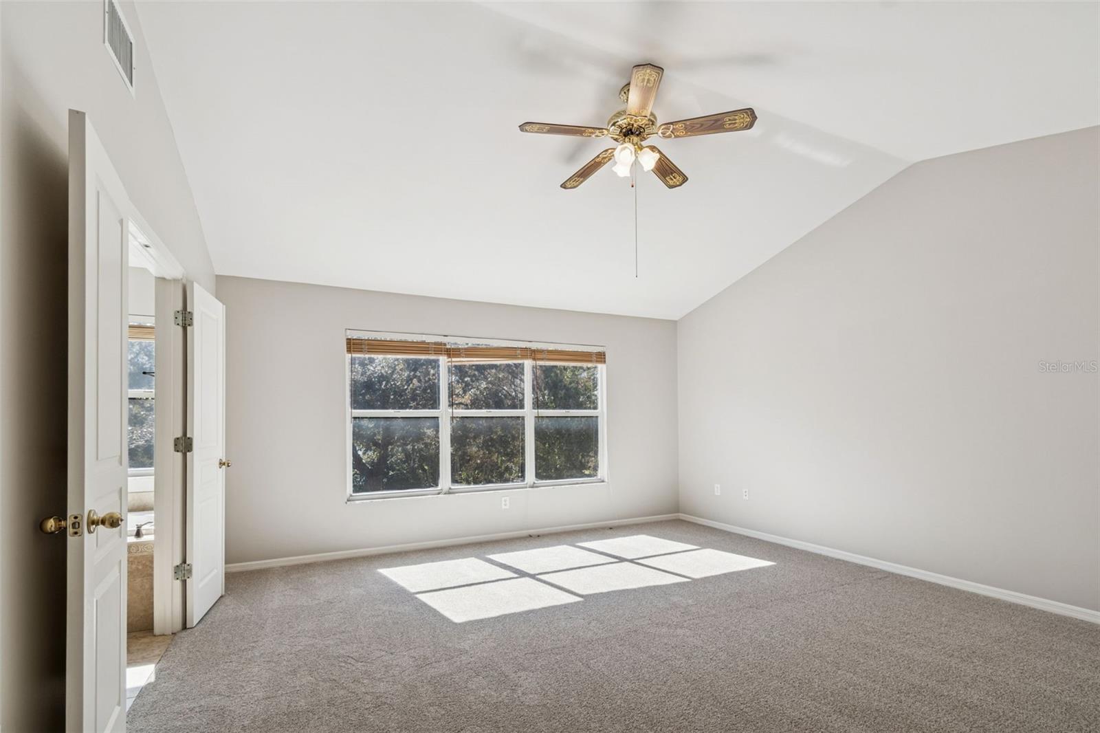 TAMPA PALMS - Residential