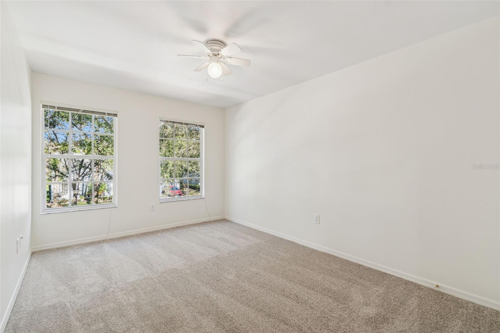 TAMPA PALMS - Residential