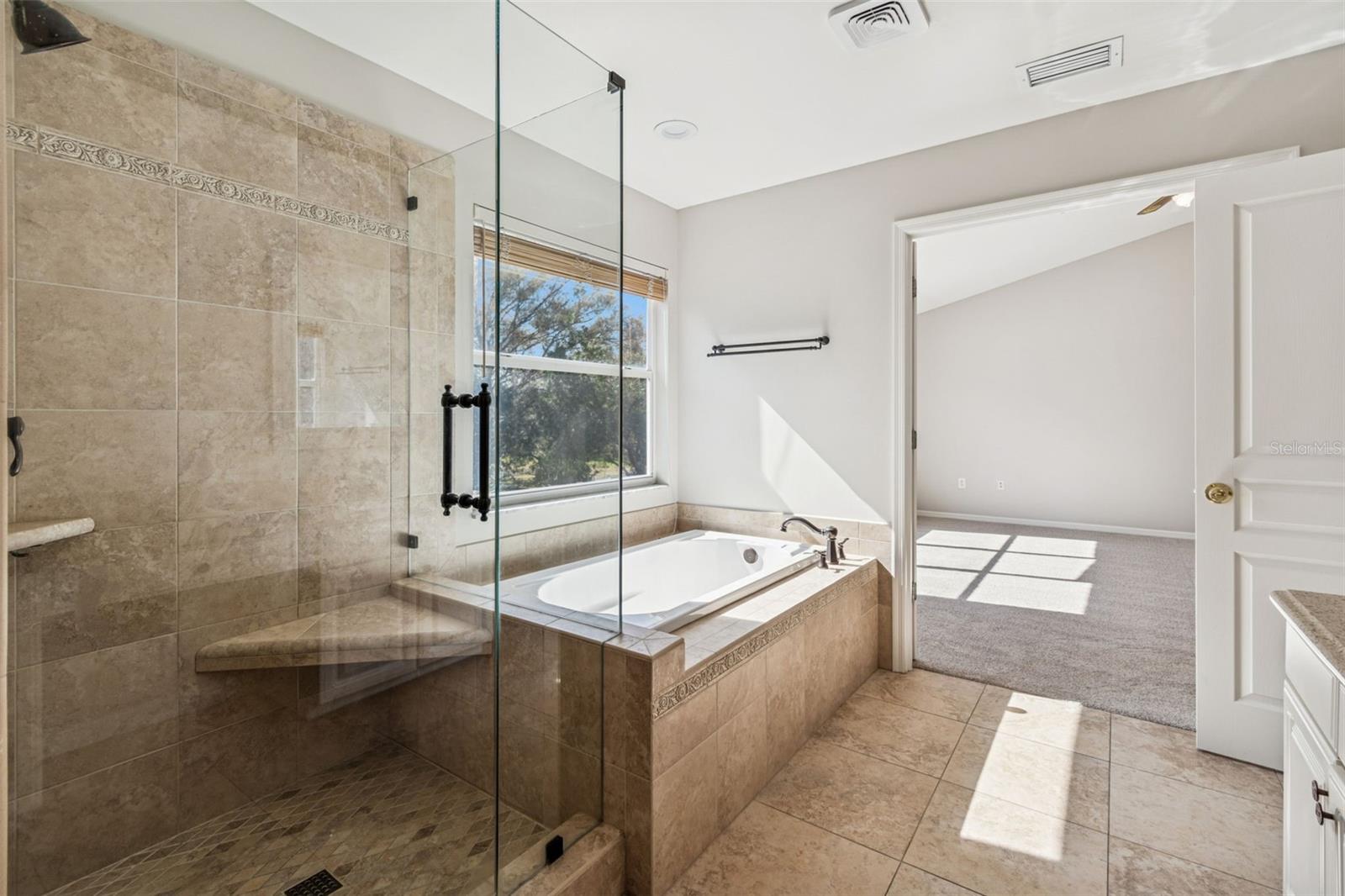 TAMPA PALMS - Residential