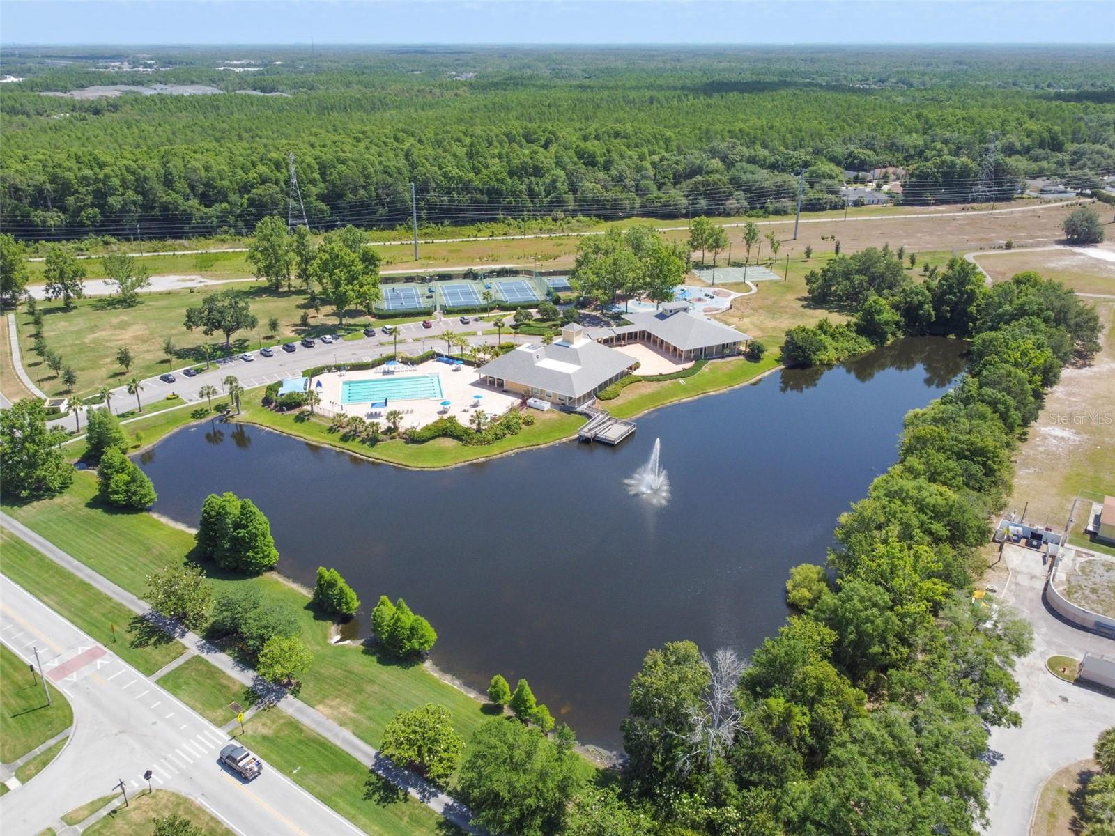 TAMPA PALMS - Residential