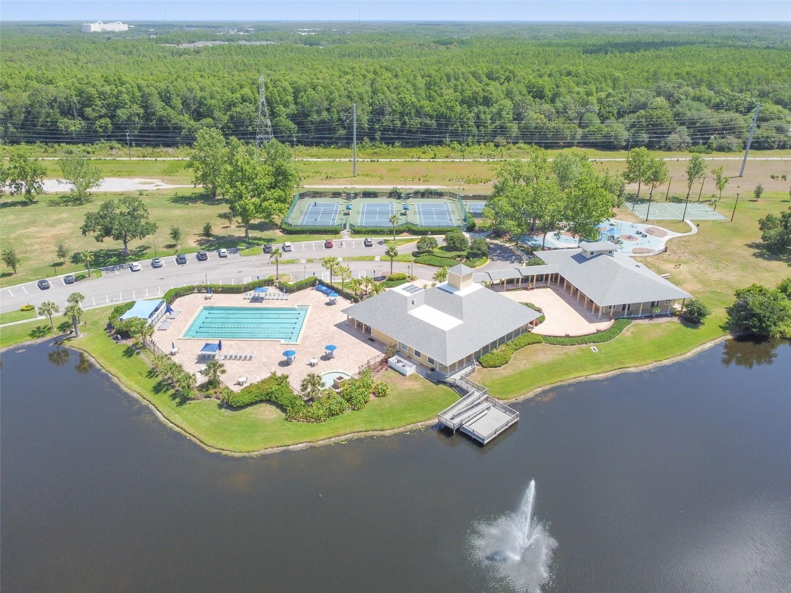 TAMPA PALMS - Residential