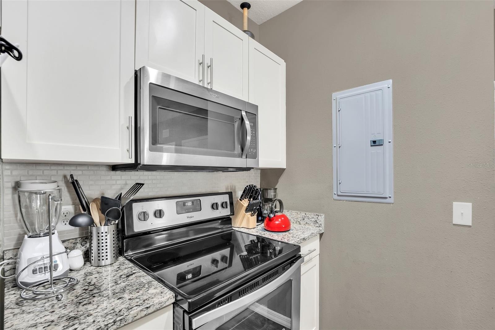 WEST LUCAYA VILLAGE - Residential