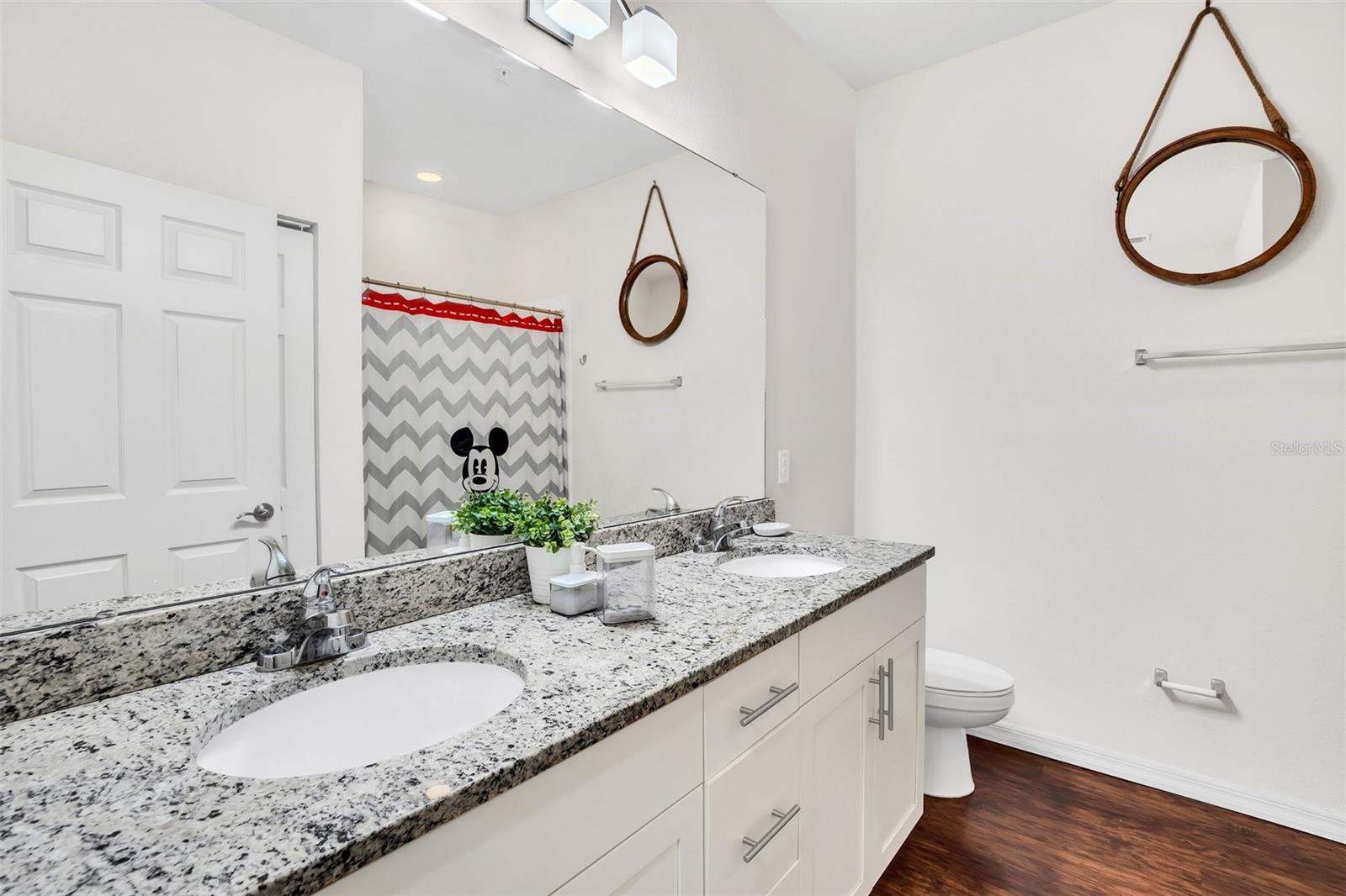 WEST LUCAYA VILLAGE - Residential