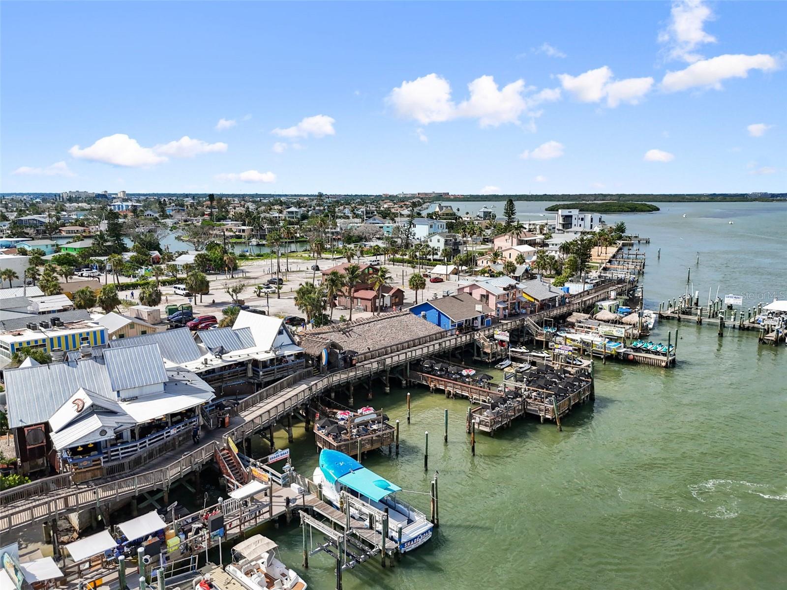 WILLIAMS BILL MADEIRA HARBOR SUB 1ST ADD - Residential Income