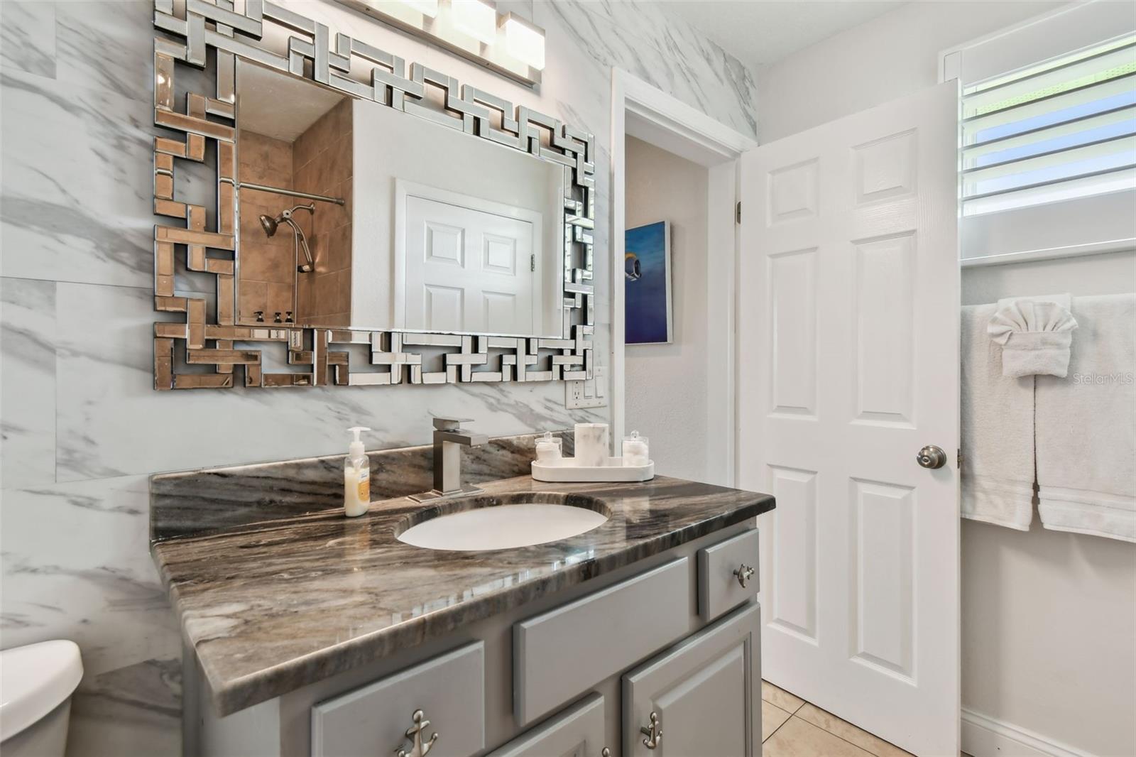 WILLIAMS BILL MADEIRA HARBOR SUB 1ST ADD - Residential Income