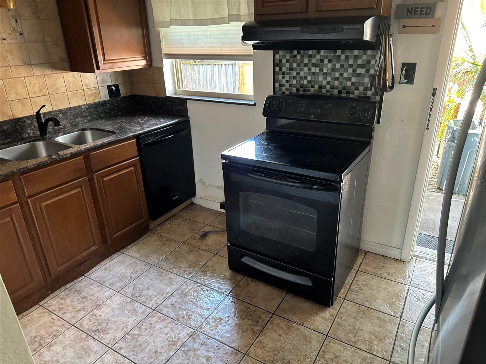 ST PETERSBURG BEACH REP - Residential Lease