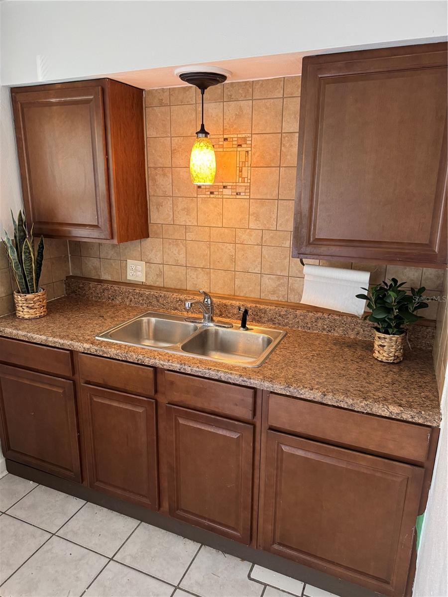 ST PETERSBURG BEACH REP - Residential Lease