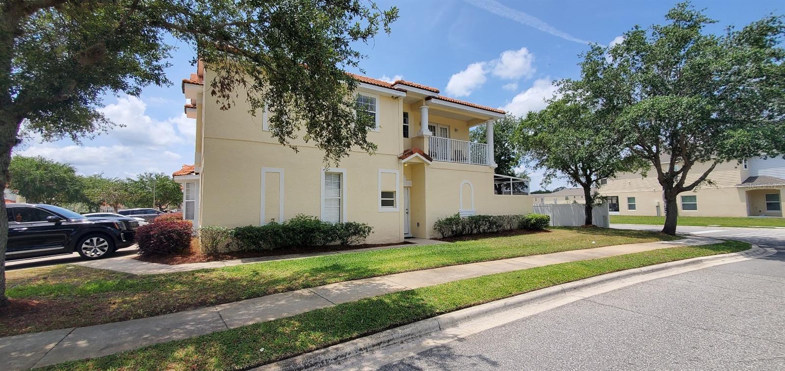 FIESTA KEY PH 1B - Residential Lease