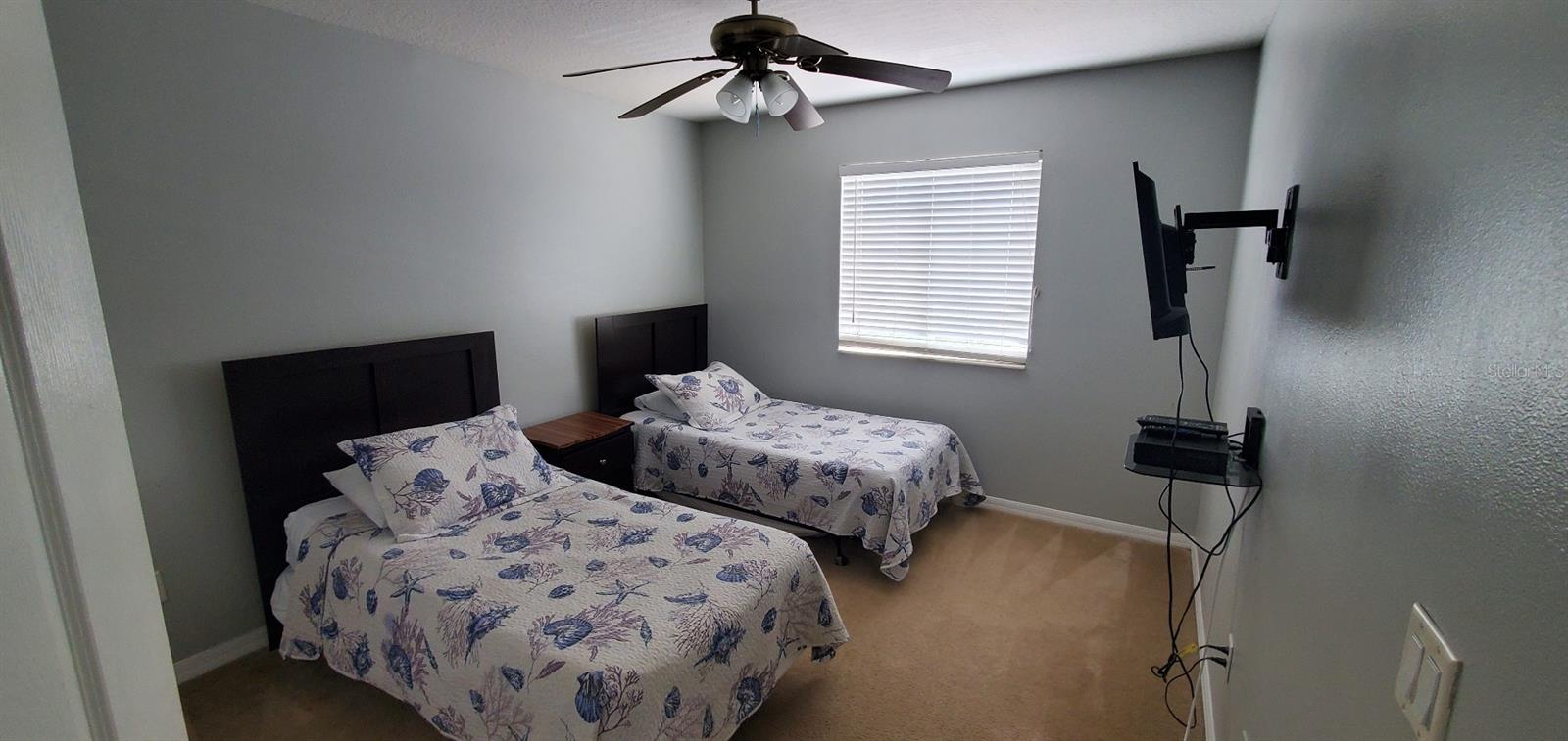 FIESTA KEY PH 1B - Residential Lease