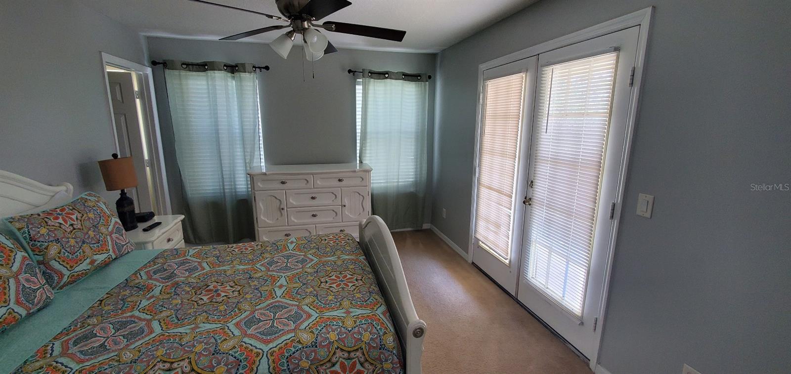 FIESTA KEY PH 1B - Residential Lease