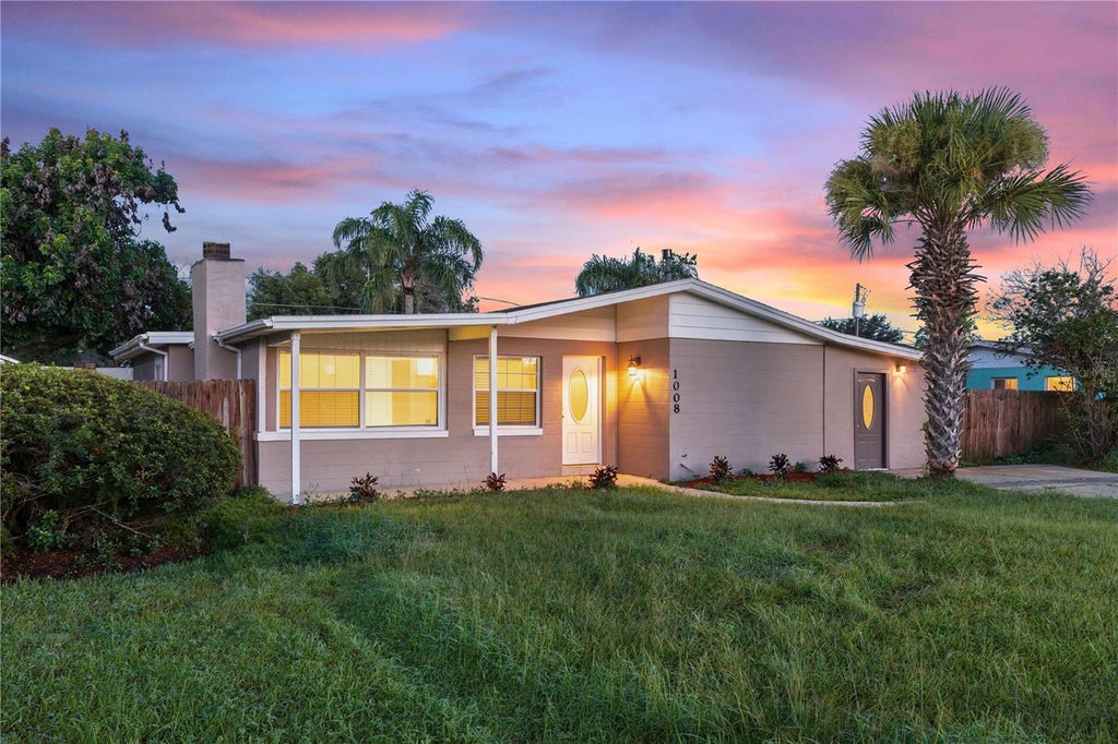Photo of 1008 Keats Avenue, Orlando, FL 32809 (MLS # O6437810)