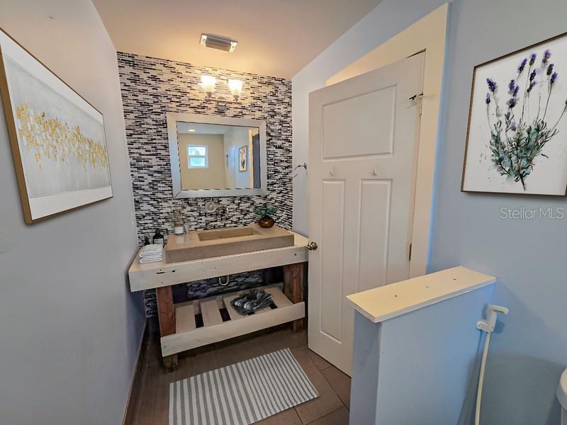 ACREAGE - Residential