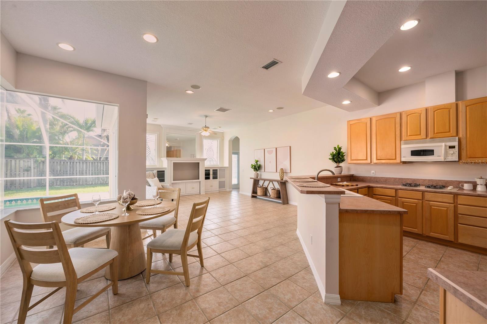 WESTCHASE SEC 376 - Residential