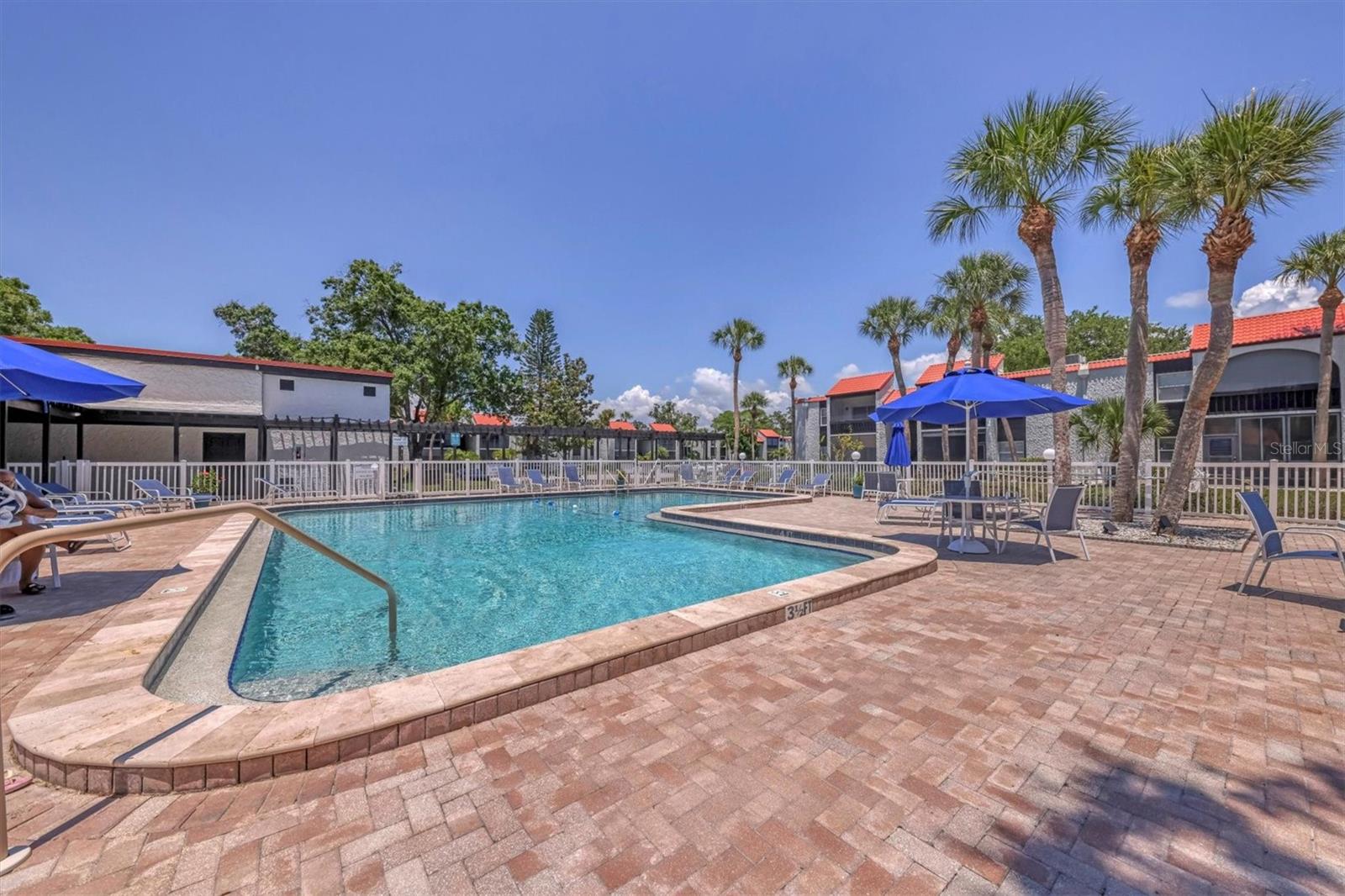 VILLAGE BROOKE SEC 3 - Residential