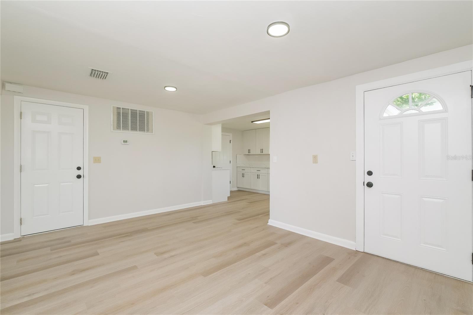 BEACON SQUARE - Residential