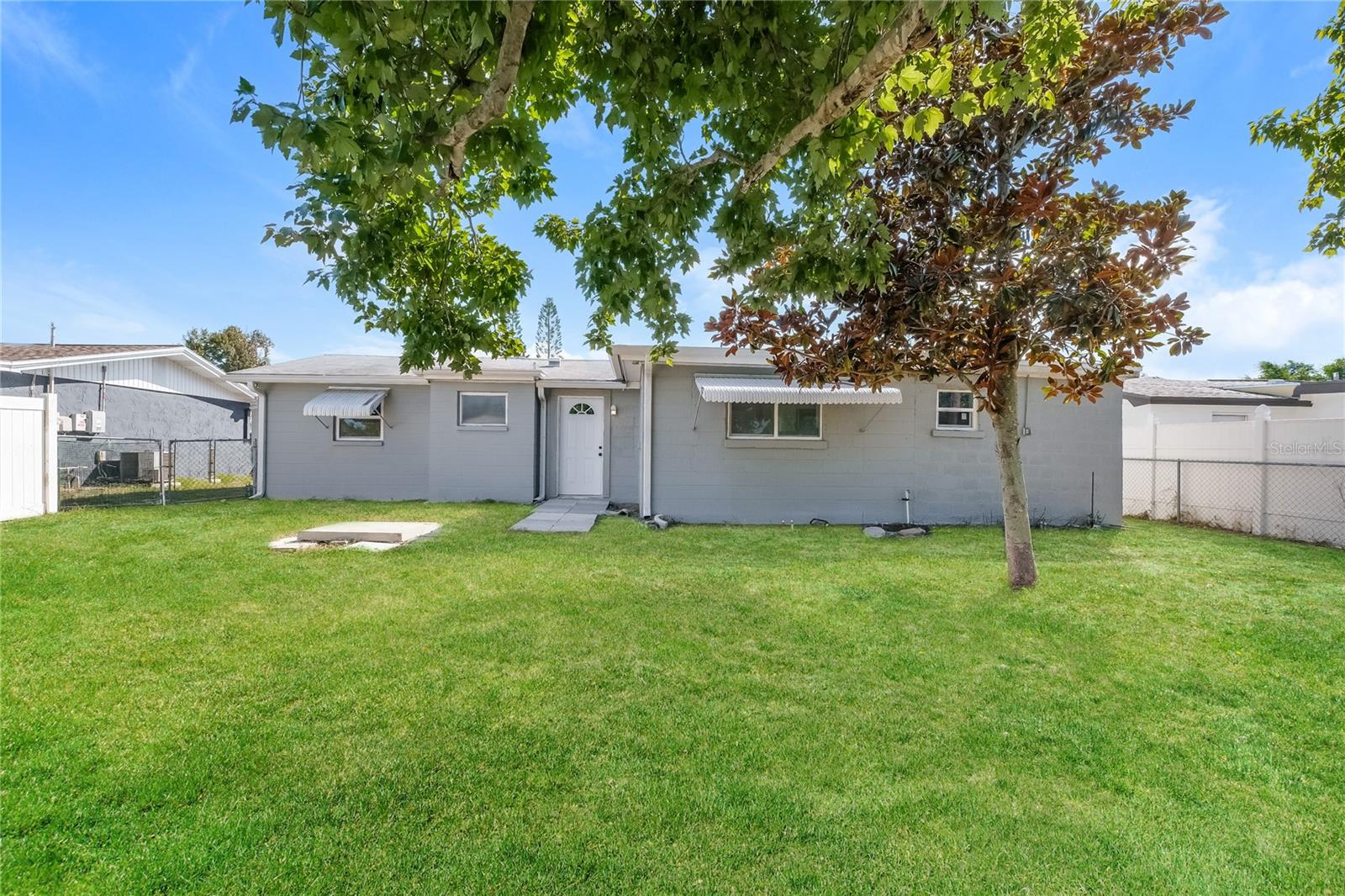 BEACON SQUARE - Residential