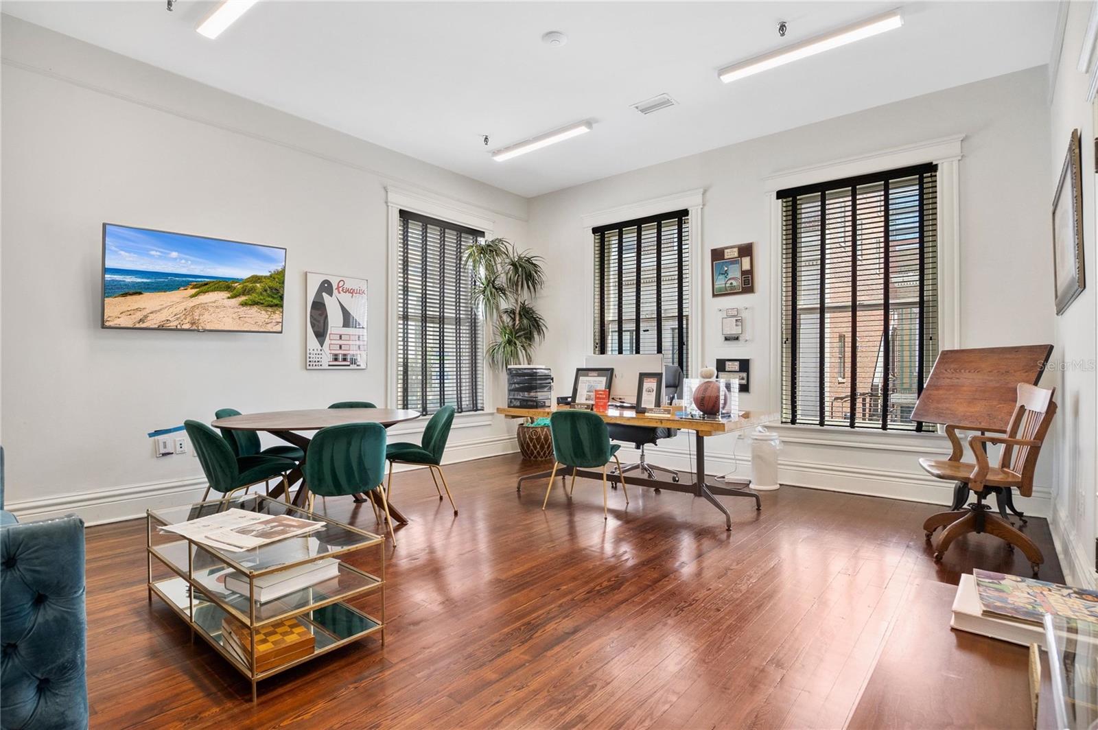 13 W PINE STREET