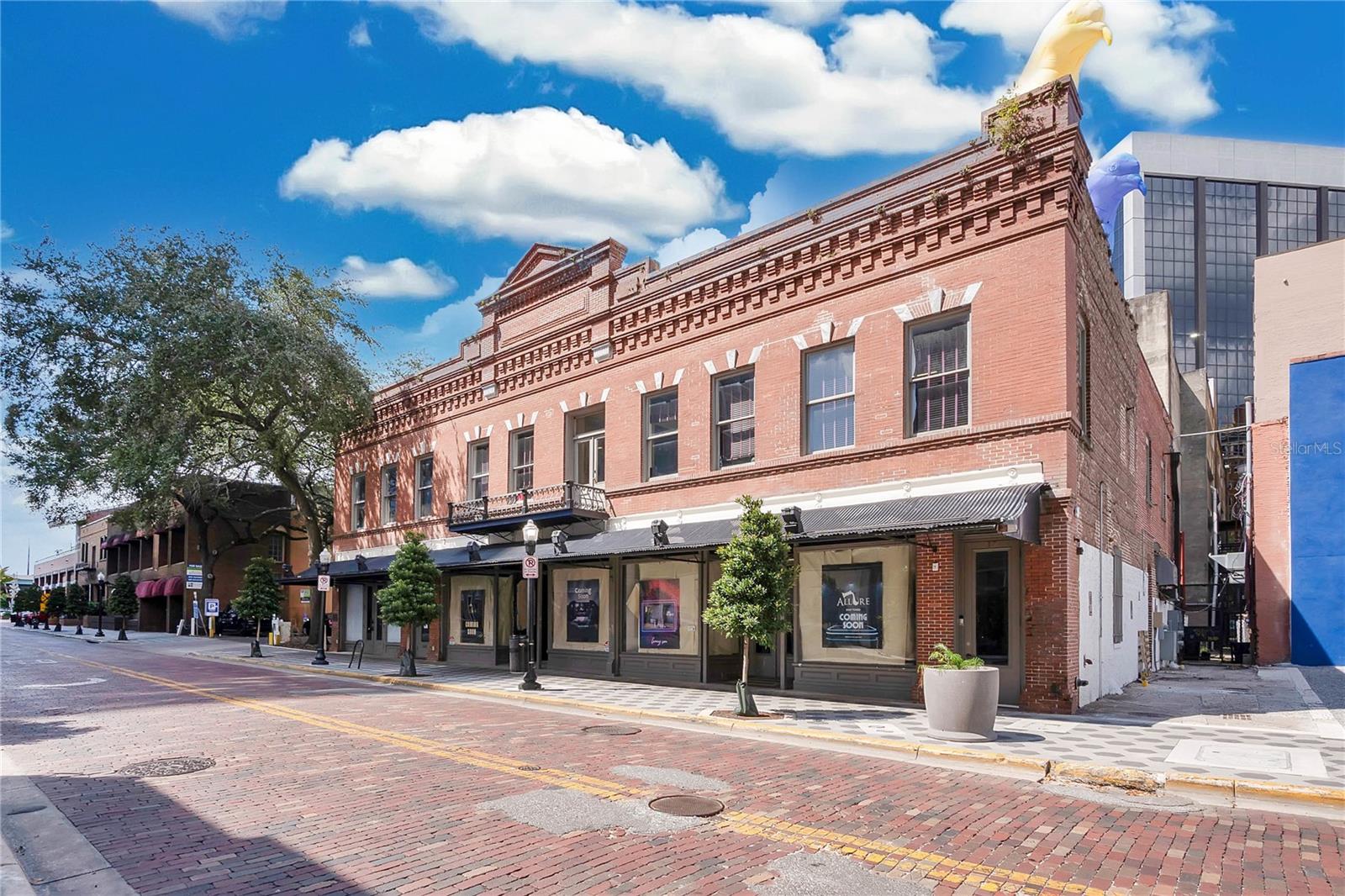 13 W PINE STREET