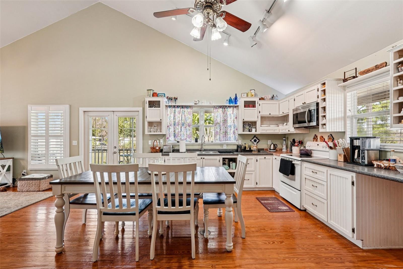 SUN CITY ROSS ADD - Residential