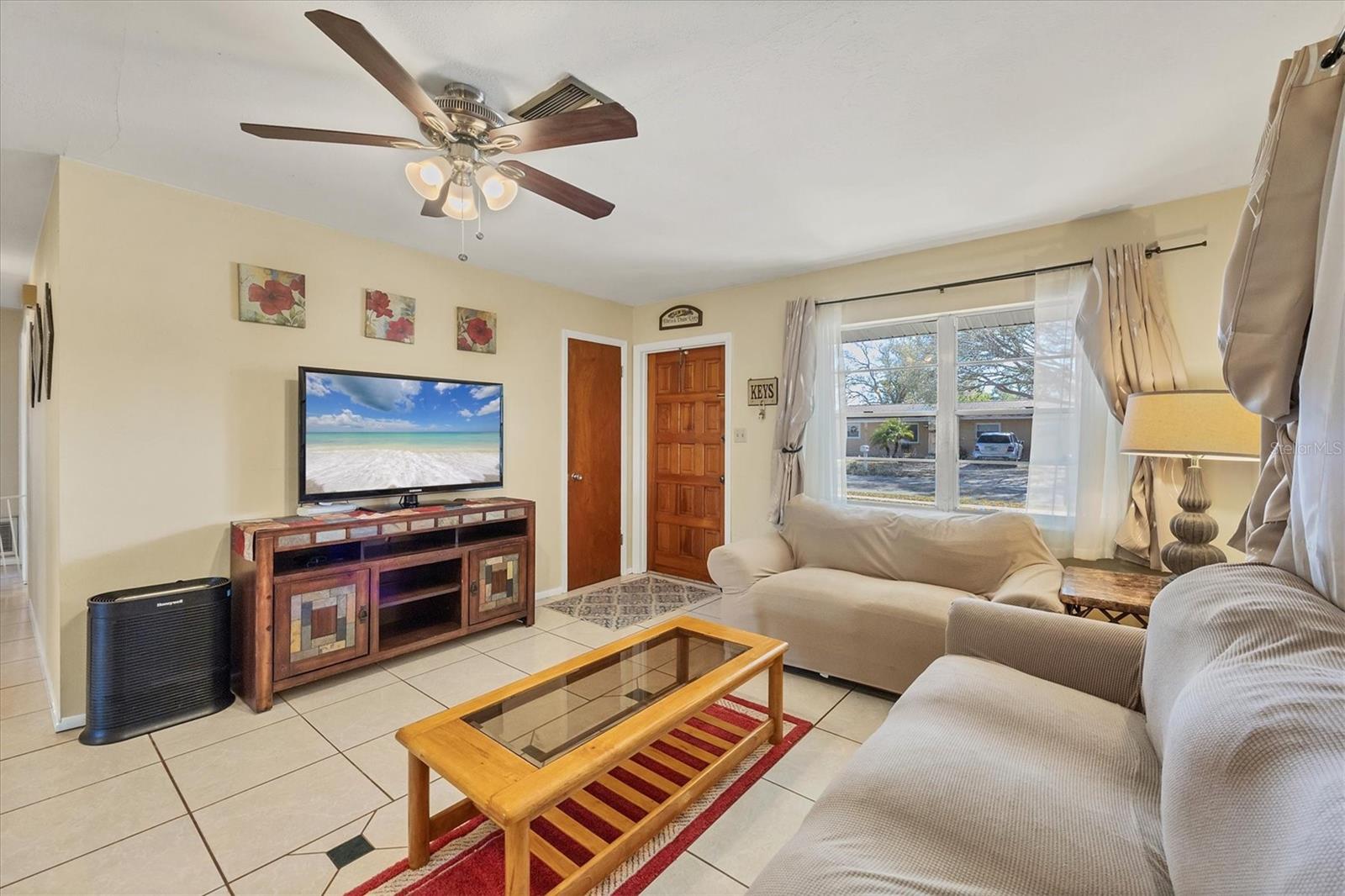 RIDGEWOOD ESTATES 15TH ADD - Residential