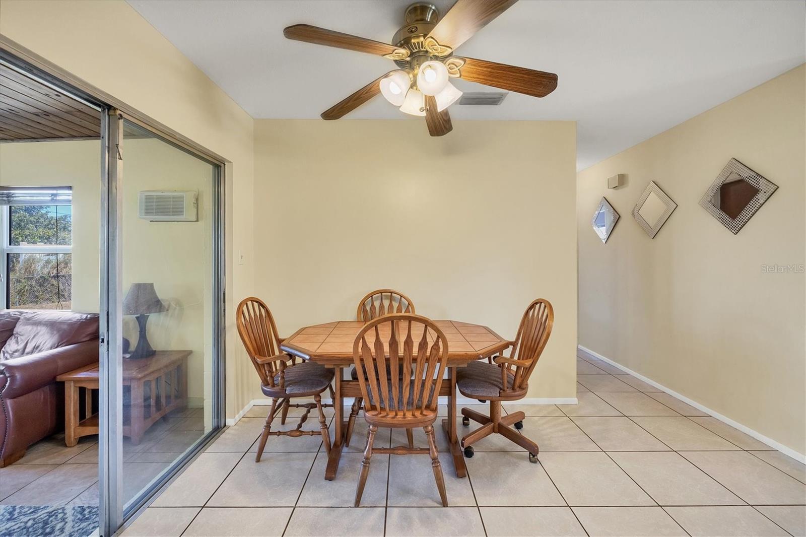 RIDGEWOOD ESTATES 15TH ADD - Residential