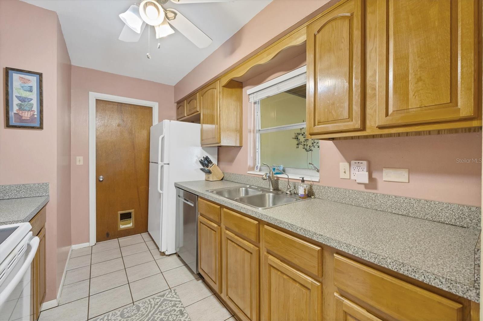 RIDGEWOOD ESTATES 15TH ADD - Residential