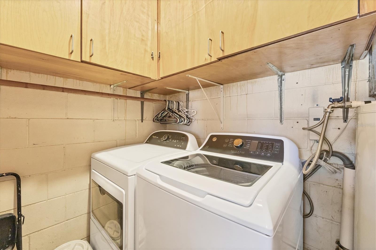 RIDGEWOOD ESTATES 15TH ADD - Residential