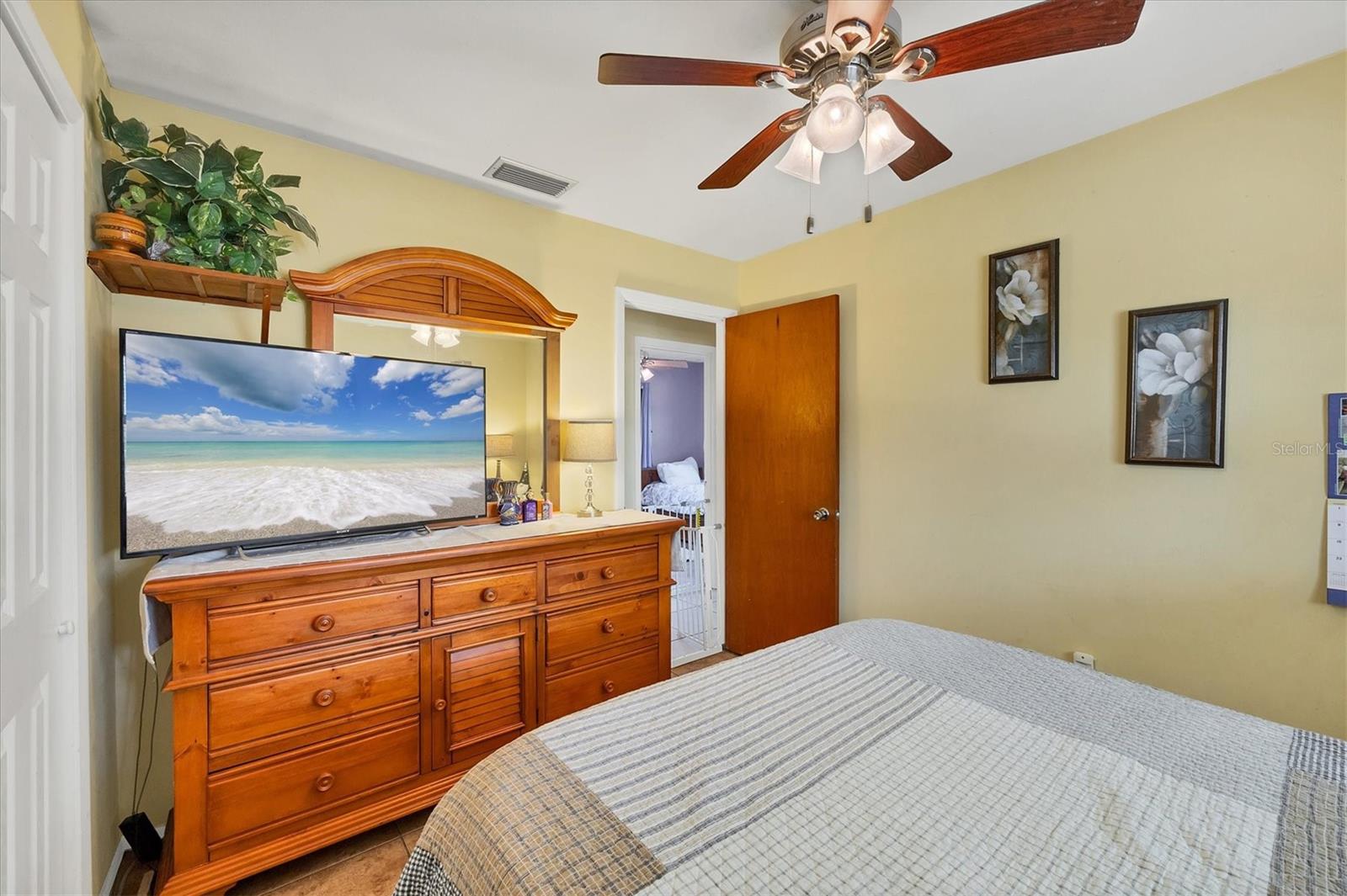 RIDGEWOOD ESTATES 15TH ADD - Residential